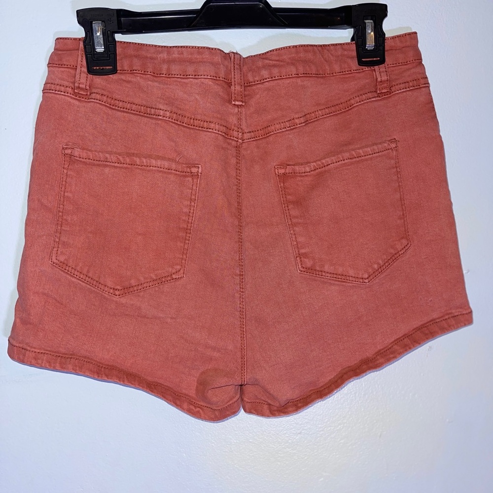 Women's Peach Shorts - Picture 6 of 8